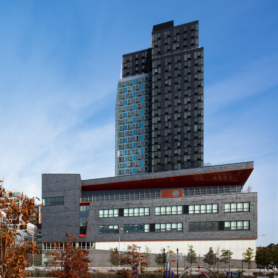 related-corporate-properties-square-hunters point south crossing.jpg