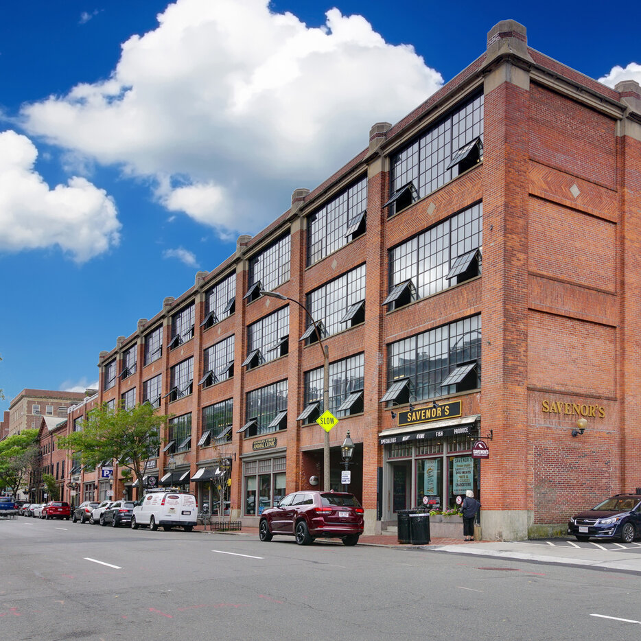 related-beal-properties-square-charles street garage-ext.jpg