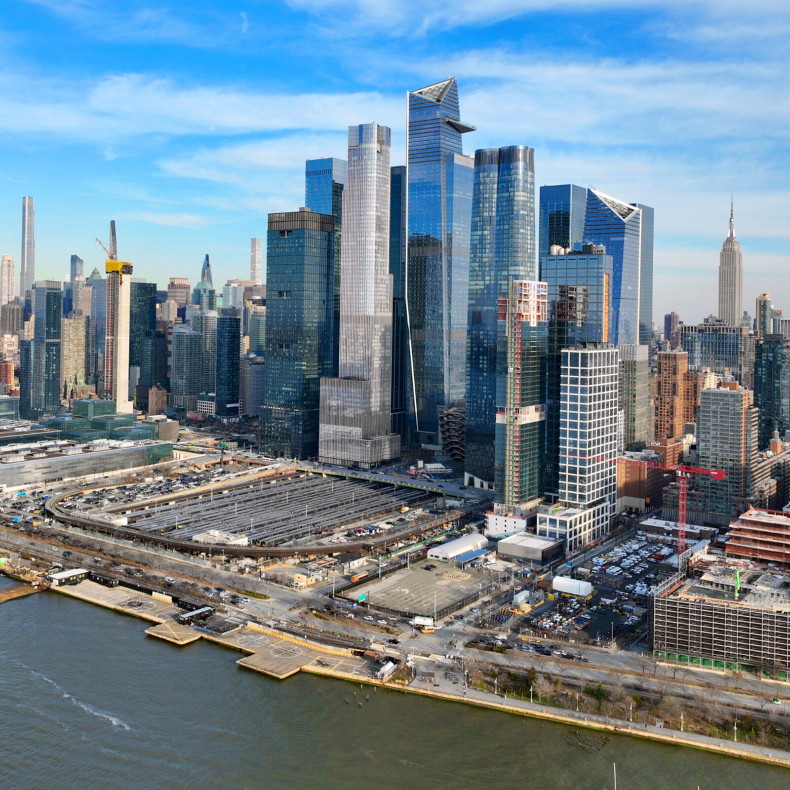 related-corporate-office-square-hy-aerial-feb2023-aaronfedor2a.jpg