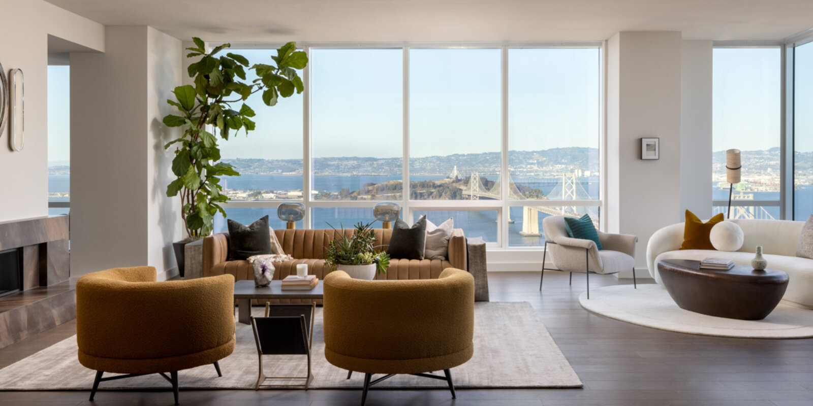 Related-Corporate-Homepage-Condo-Great Room_PC Steven Magner.jpg