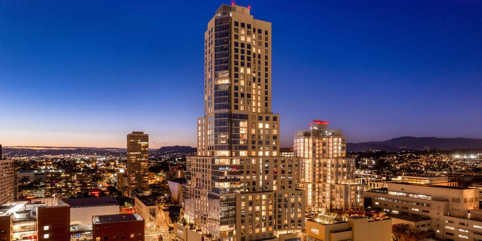 related-corporate-city-centers-hero-tgbgaf2 1-new hero.jpg