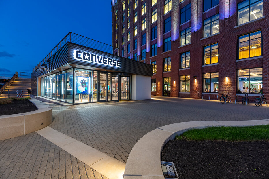 Converse Flagship Dusk 2.jpg