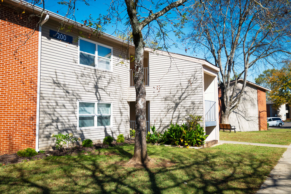 related-corporate-properties-landscape-horizon square apartments 1 copy.jpg