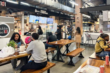 related-corporate-retail-landscape-bubble tea_bronx burger_lunchtime.jpg