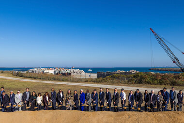 related-corporate-news-landscape-related-midwest-quantum-shore-chicago-groundbreaking.jpg