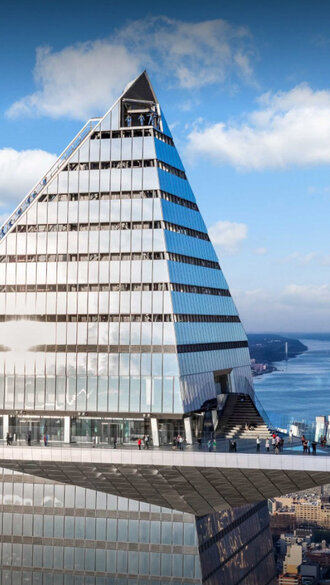 related-corporate-retail-pillar-discover edge new_1.jpg