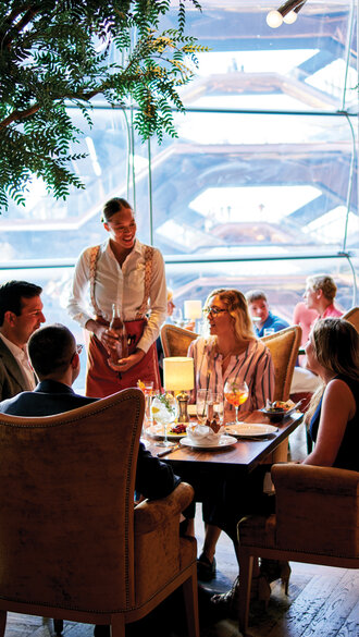 related-corporate-retail-pillar-queensyard_1306 retouch.jpg