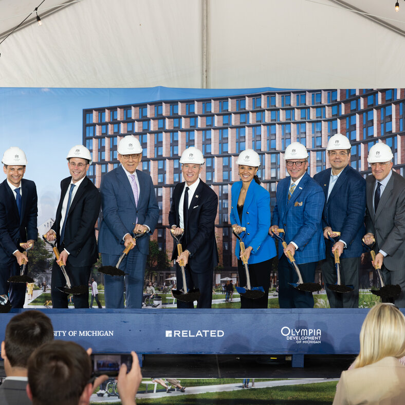 related-companies-homepage-square-founders house groundbreaking_development team_courtesy of related companies.jpg