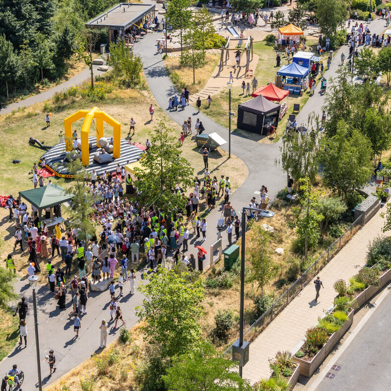 related-corporate-city-centers-square-brentcrosstown_summer-festival.jpg