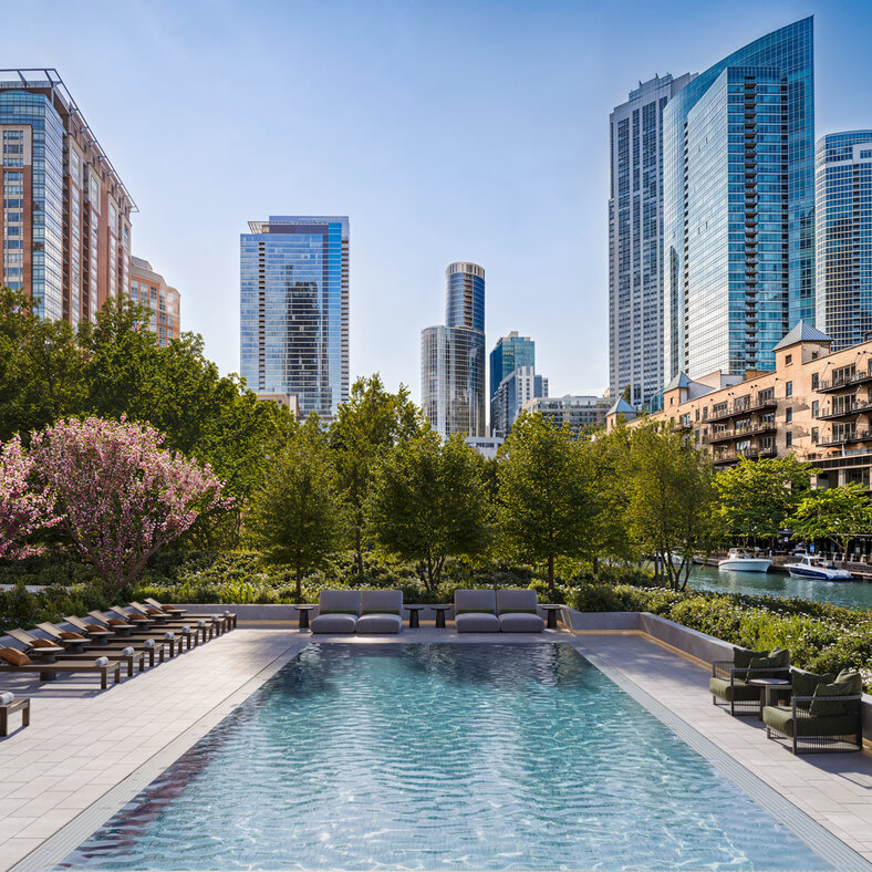 related-corporate-residential-square-400 lake shore drive_terrace garden, pool_credit_ related midwest & jorg.jpg
